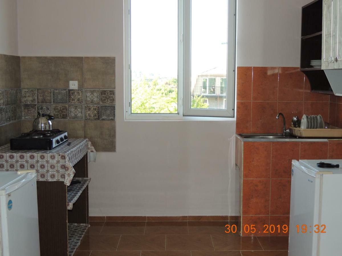 Nika Inn Кобулети Екстериор снимка
